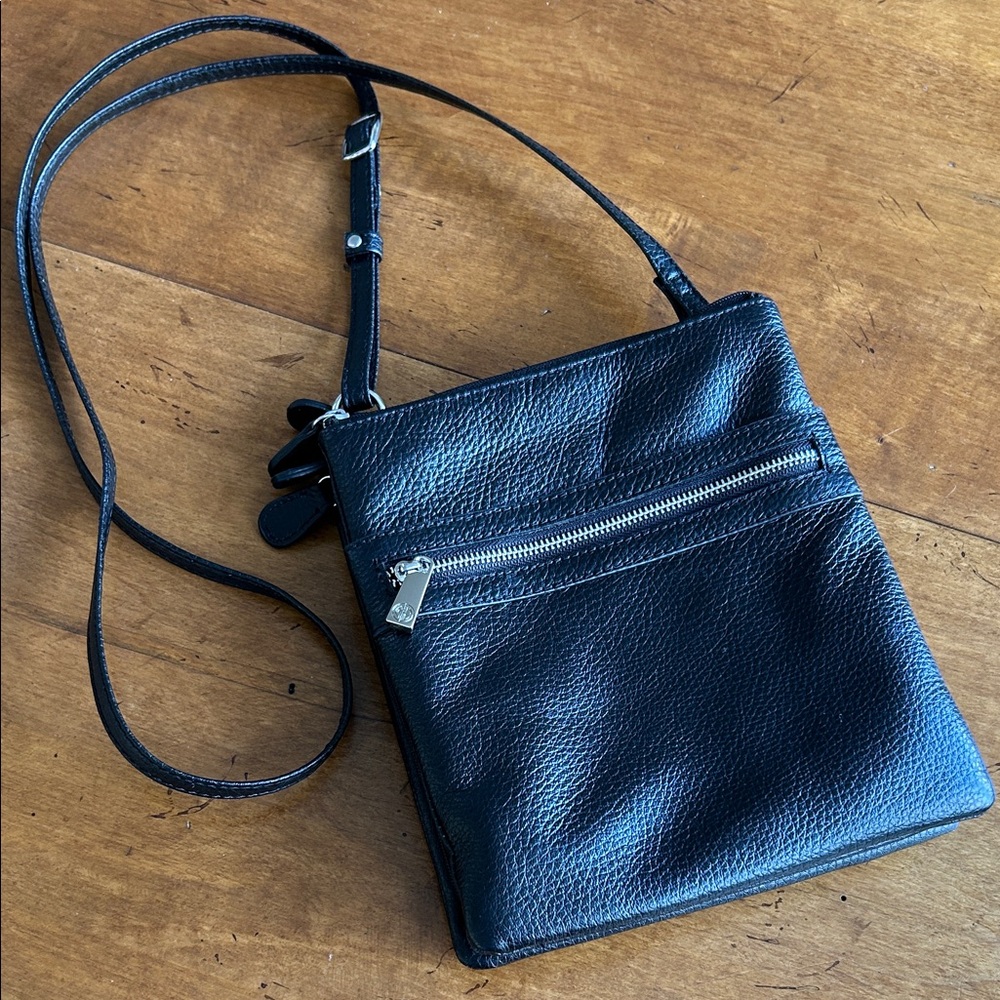 GIANI BERNINI Triple Zip Pebble Leather Crossbody, Black